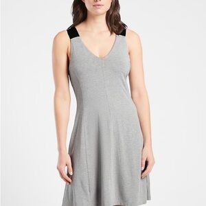 Athleta santorini support dress Gray A-Line V-Neck Mini Dress